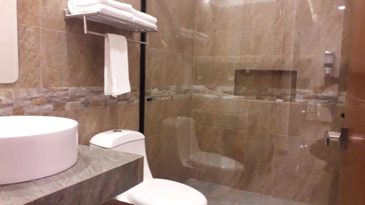 Tres Soles Apartments Cancun Exterior photo